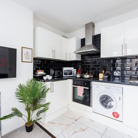 London Bridge 2 Bed Apartment - Sleeps 3 Exteriör bild
